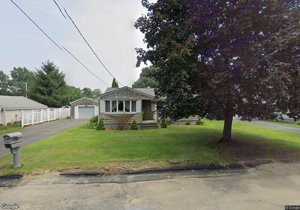 84 Davis St, Ludlow, MA 01056 - photo 1