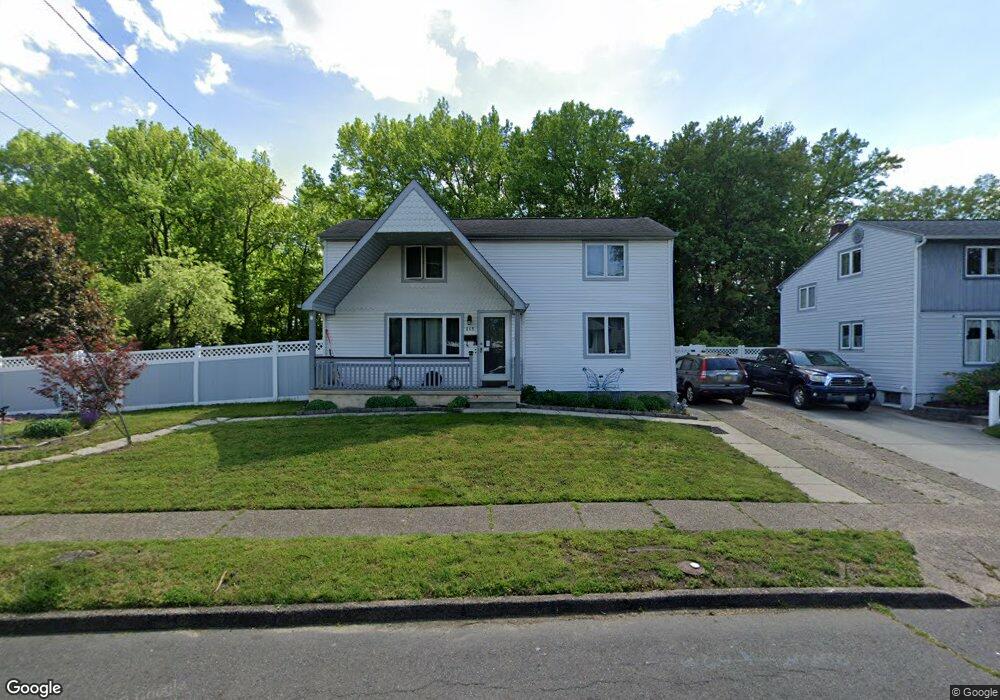 865 W 3rd Ave, Runnemede, NJ 08078 - photo 1