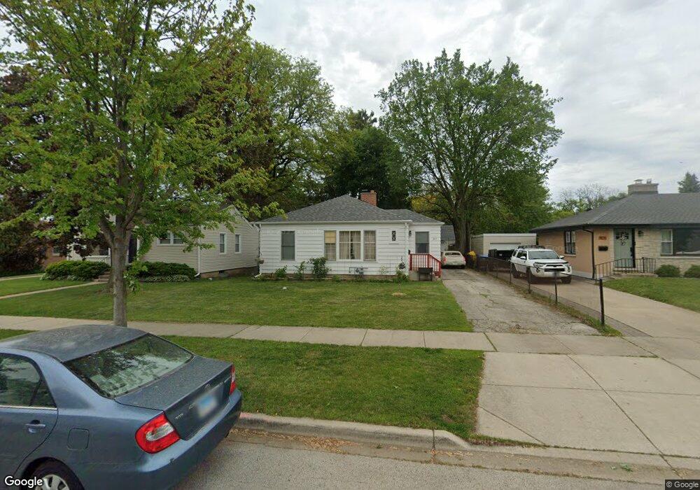 897 Webster Ln, Des Plaines, IL 60016 - photo 1