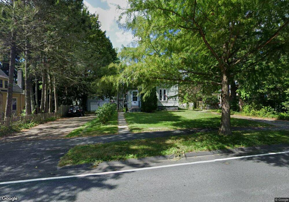 50 N Maple St unit 1, Florence, MA 01062 - photo 1