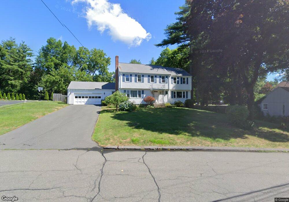 10 Juniper Ln, West Hartford, CT 06117 - photo 1