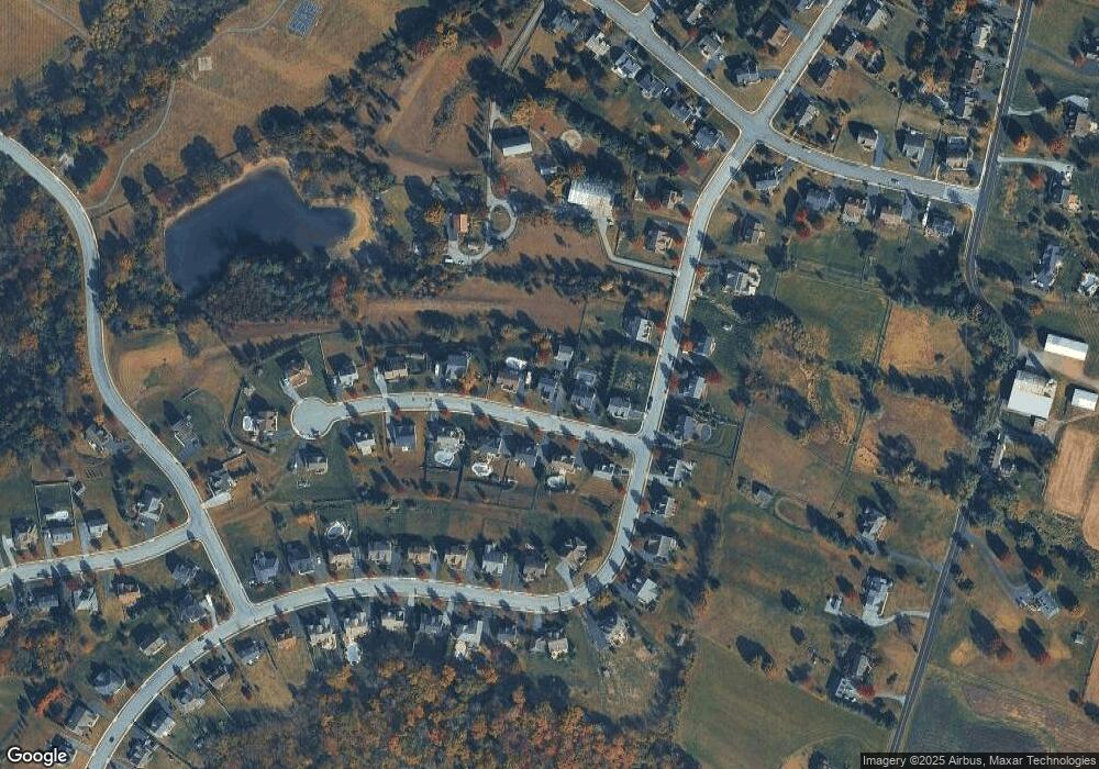 113 Farm View Ct, Douglassville, PA 19518 - photo 1