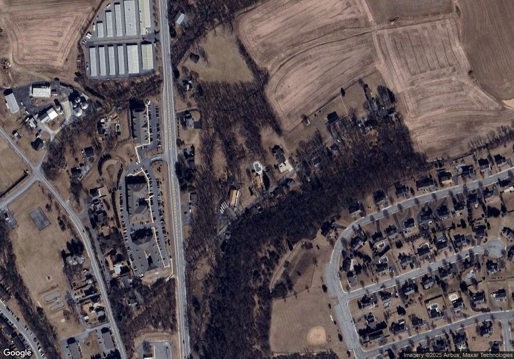 130 Sleepy Hollow Rd, Bath, PA 18014 - photo 1