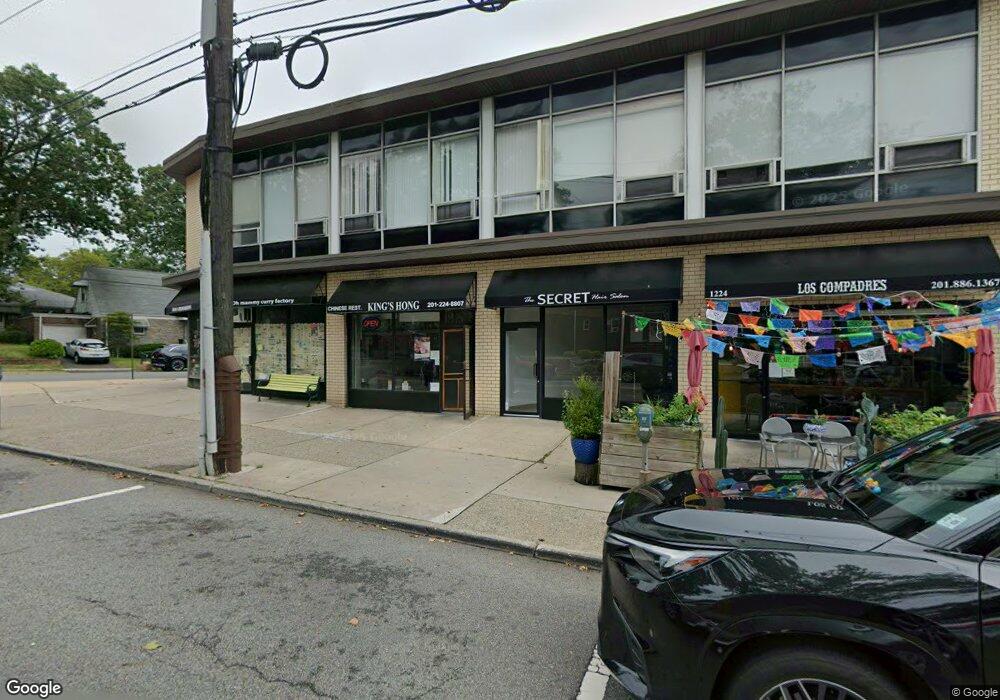 1232 Anderson Ave, Fort Lee, NJ 07024 - photo 1