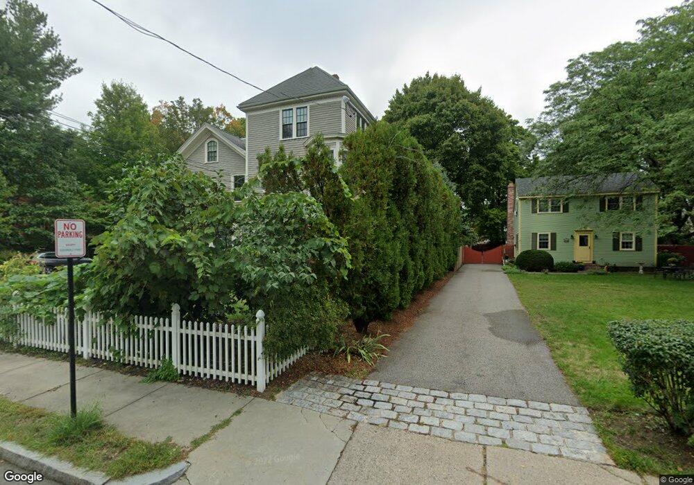 93 Central St unit 2, Auburndale, MA 02466 - photo 1