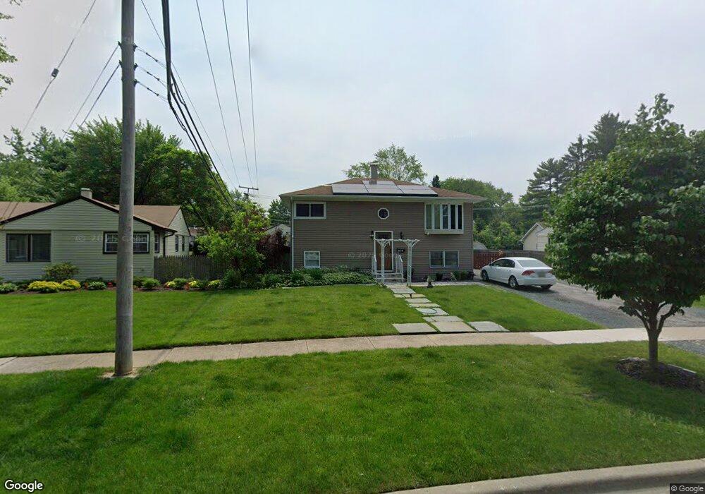 3001 Hawk Ln, Rolling Meadows, IL 60008 - photo 1