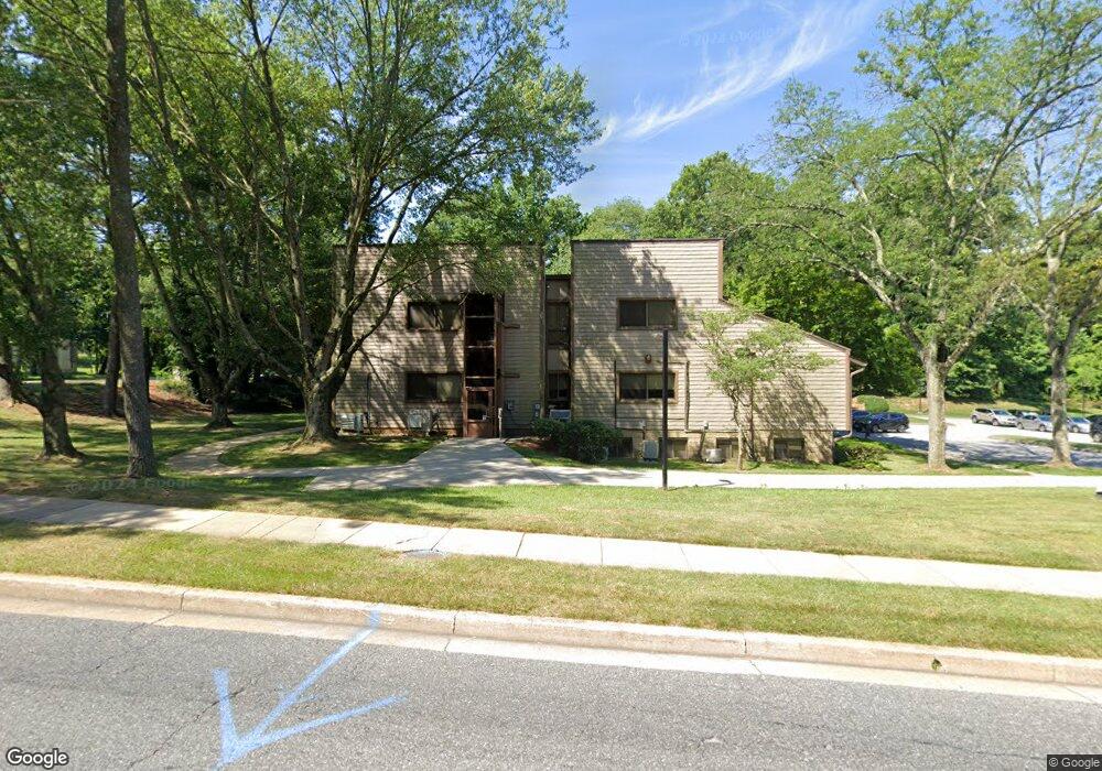 1025 Cranbrook Rd, Cockeysville, MD 21030 - photo 1