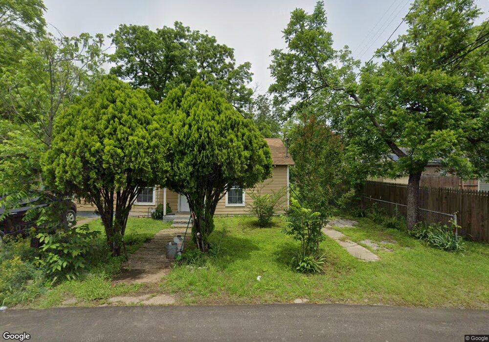 303 Santa fe St, Cleburne, TX 76031 - photo 1