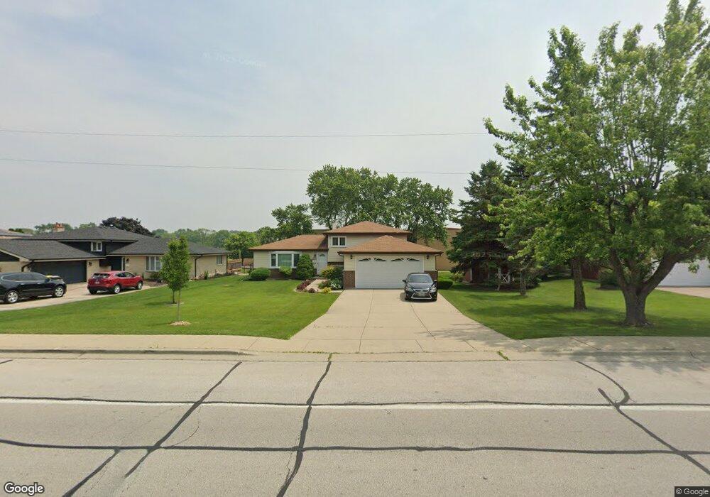 4206 E Frontage Rd, Rolling Meadows, IL 60008 - photo 1