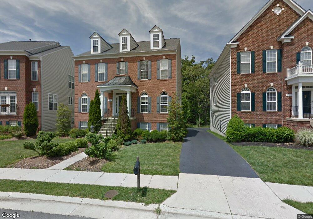 4709 Cochran Place, Centreville, VA 20120 - photo 1