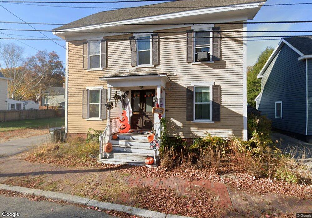 26 Arlington St, Newburyport, MA 01950 - photo 1