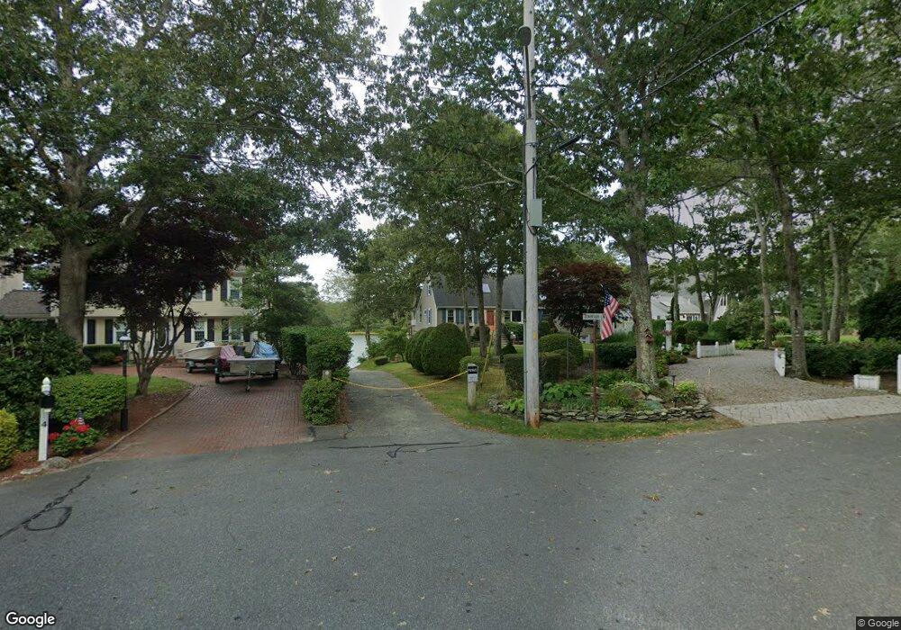 8 Starfish Ln, East Falmouth, MA 02536 - photo 1