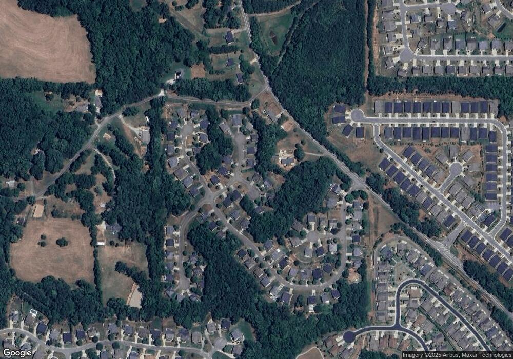 501 Red Robin Ct, Canton, GA 30115 - photo 1