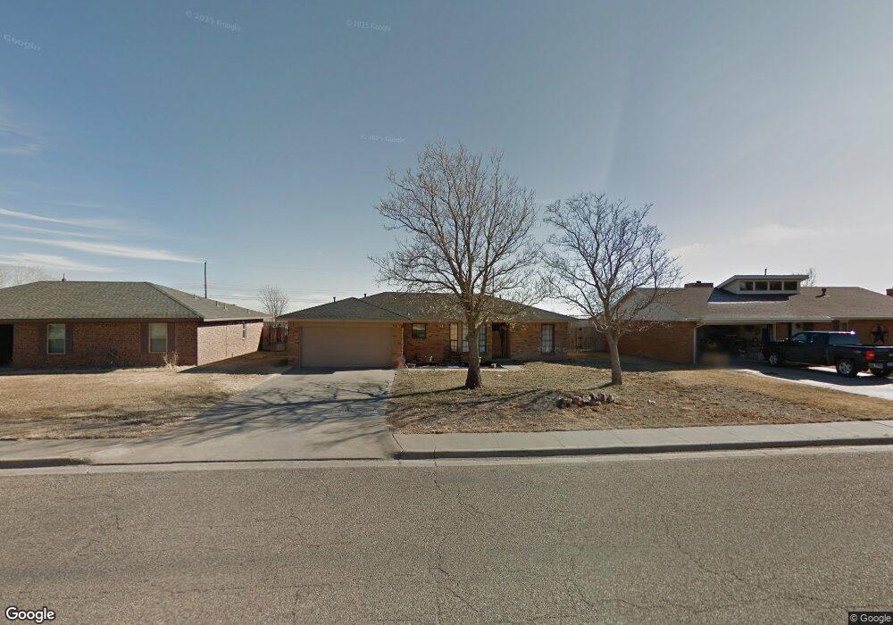 614 Floyd Ave, Dumas, TX 79029 - photo 1