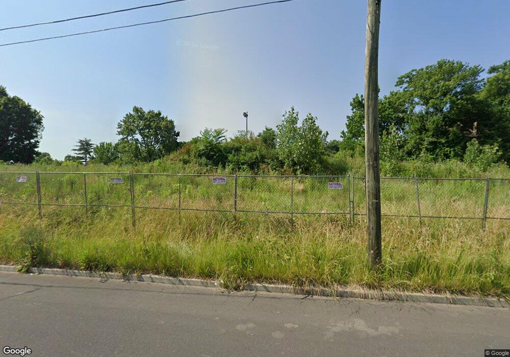 69 Naugatuck St, Hartford, CT 06120 - photo 1