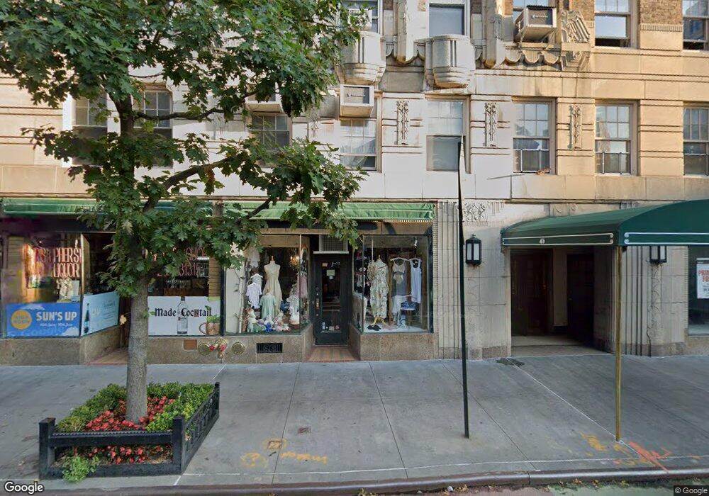 45 Christopher St unit PHA, New York, NY 10014 - photo 1