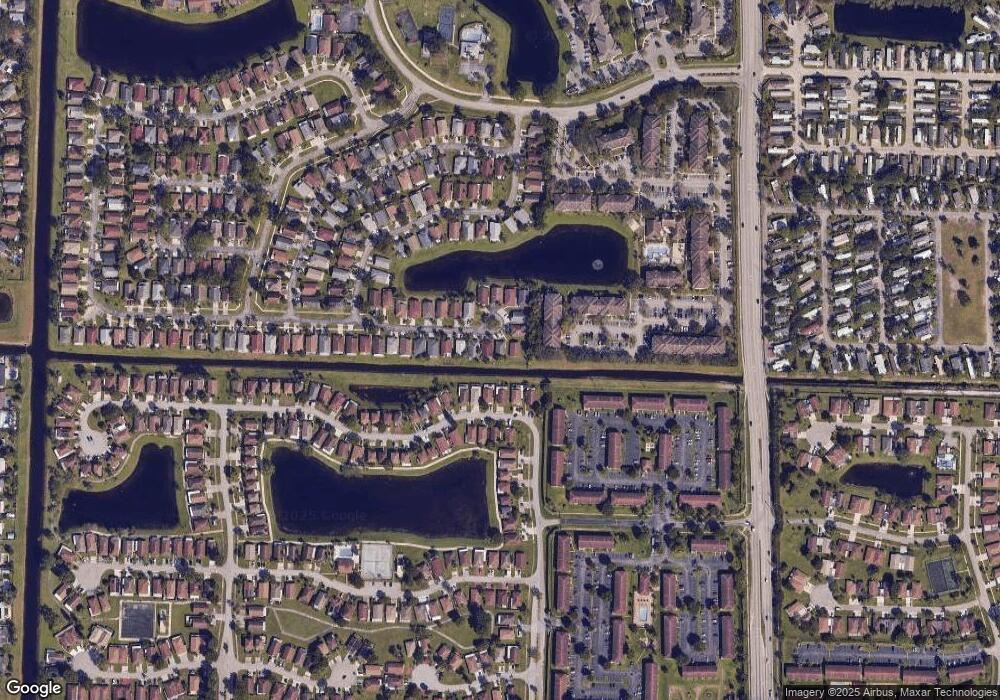 5200 Kim Ct unit 4, West Palm Beach, FL 33415 - photo 1