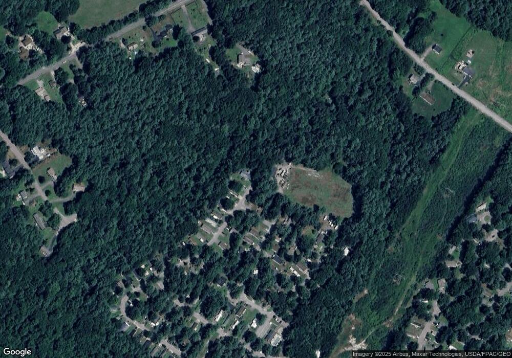 174 Maple Dr, Gorham, ME 04038 - photo 1