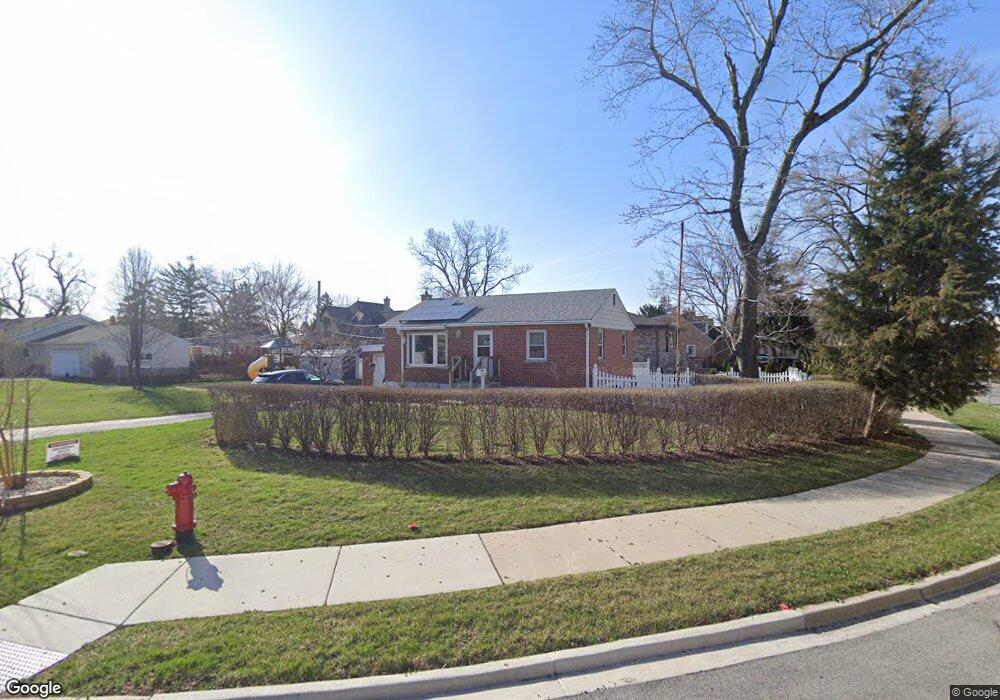 10049 Montrose Ave, Schiller Park, IL 60176 - photo 1
