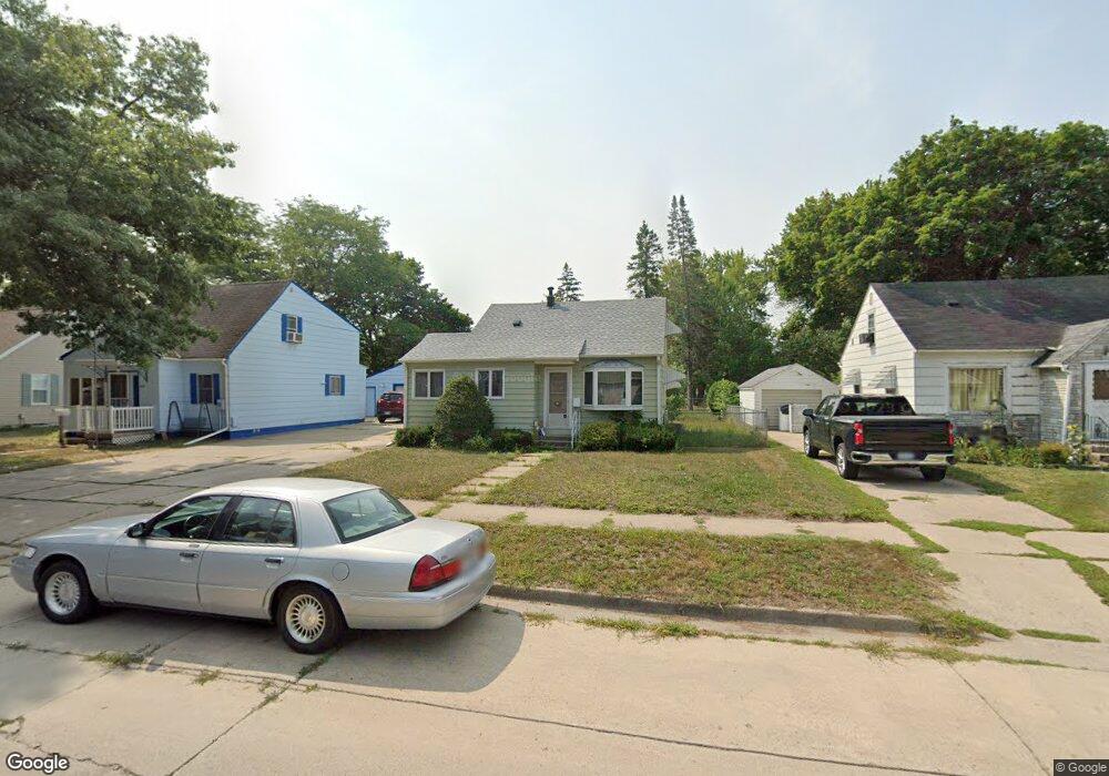 808 13th Ave SE, Austin, MN 55912 - photo 1