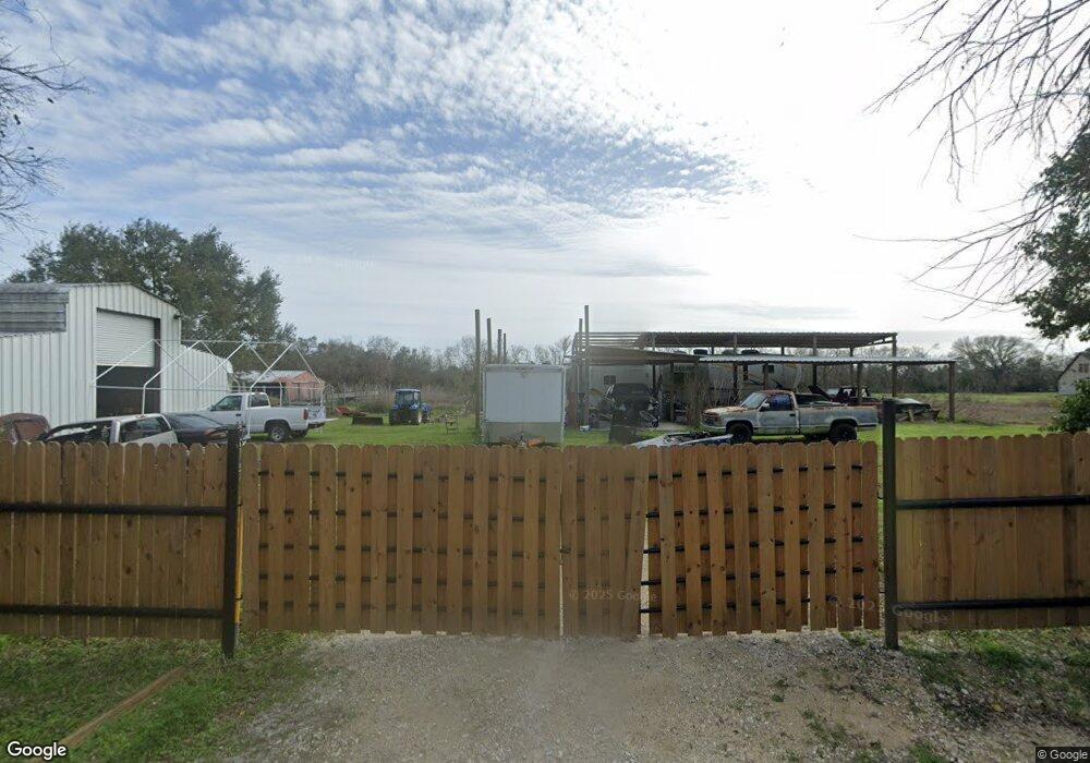 633 Sandpit Rd, Alvin, TX 77511 - photo 1
