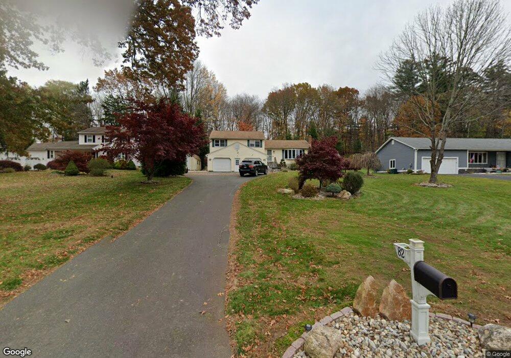 82 Sherwood Dr, East Hartford, CT 06108 - photo 1