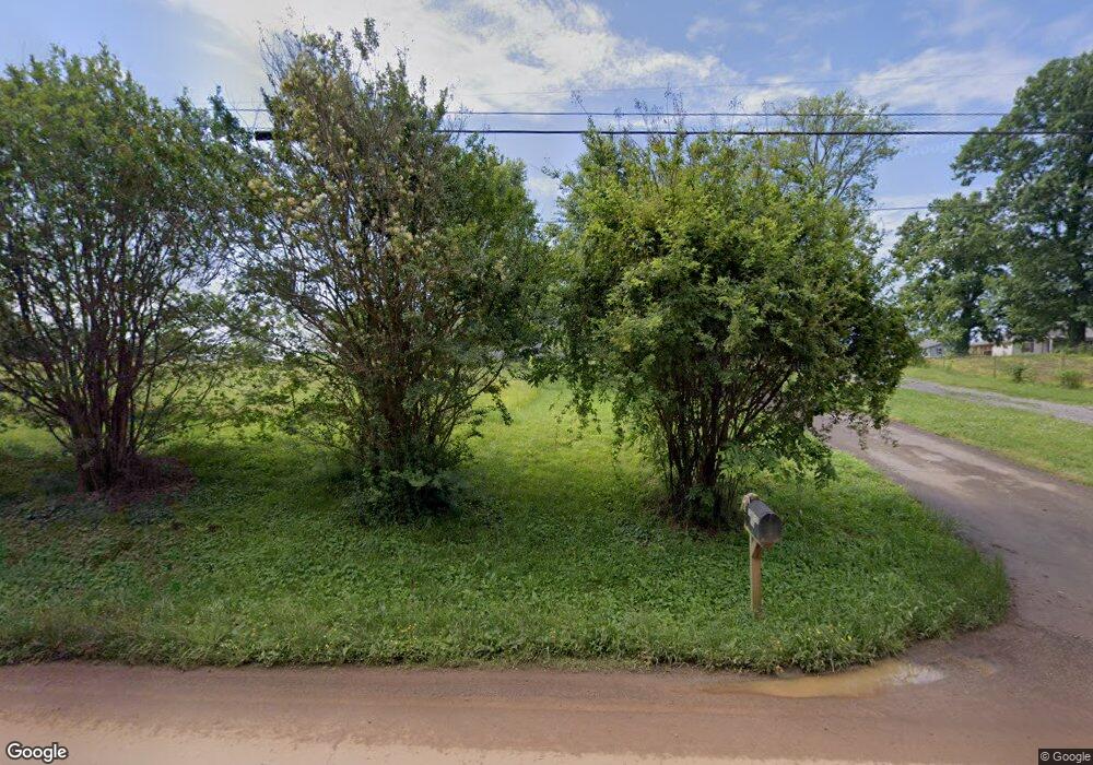 2105 Sims Rd, Shelbyville, TN 37160 - photo 1