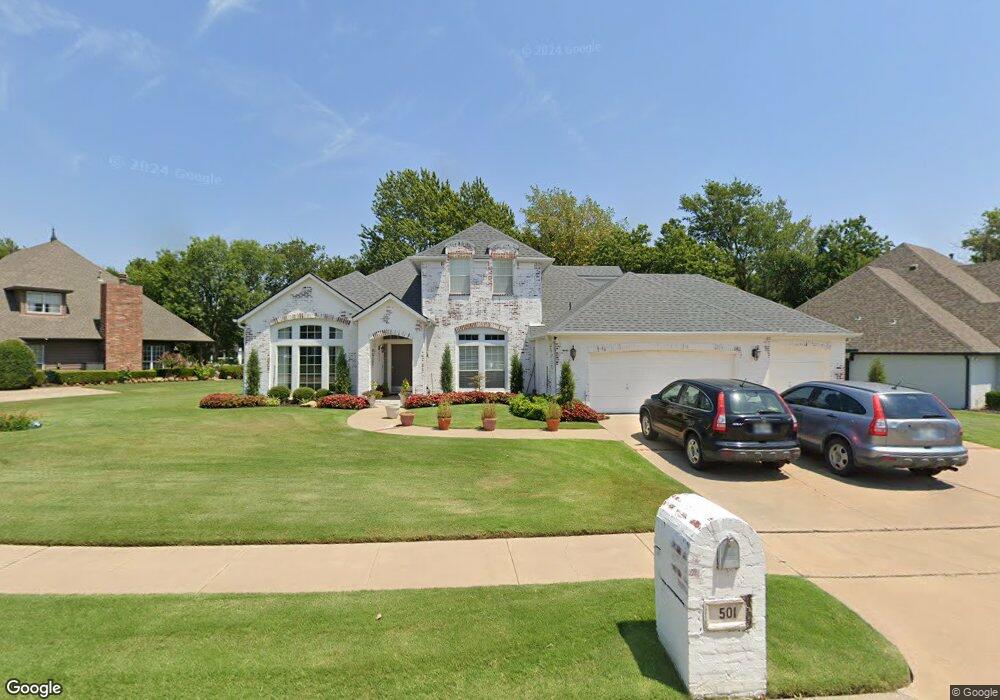 501 S Forest Ridge Blvd, Broken Arrow, OK 74014 - photo 1