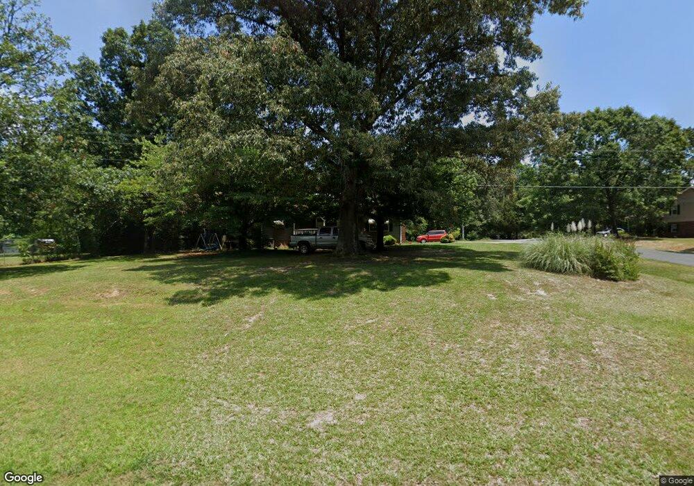 2108 Hopewell Friends Rd, Asheboro, NC 27205 - photo 1