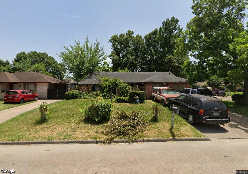 883 Marcolin St, Houston, TX 77088 - photo 1