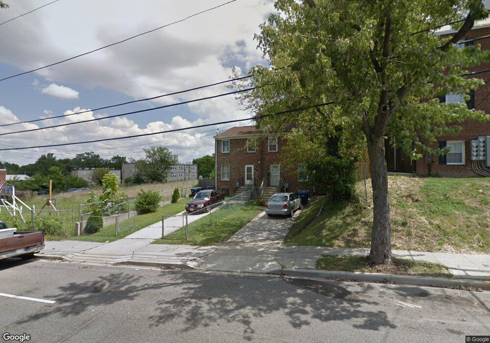 927 Division Ave NE, Washington, DC 20019 - photo 1