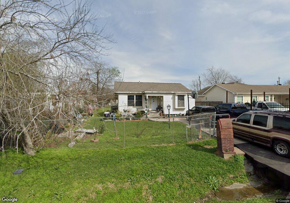 13517 Topeka St, Houston, TX 77015 - photo 1