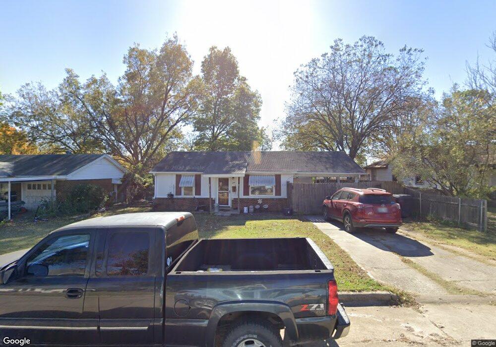 440 Locust St, Ardmore, OK 73401 - photo 1