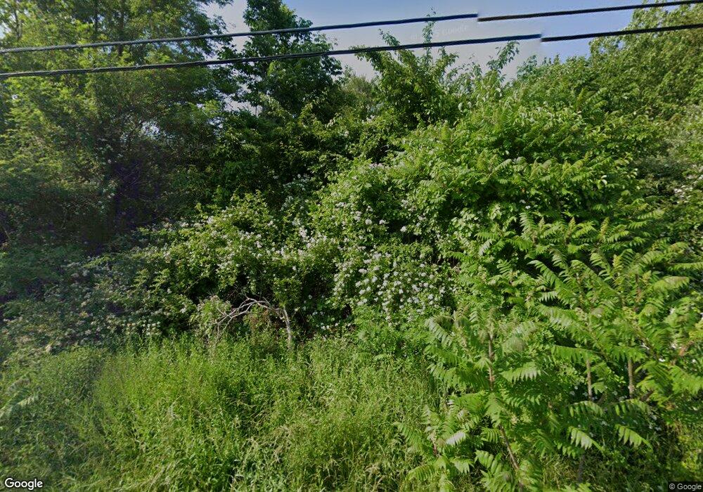 7 Heather Dr, Plymouth, MA 02360 - photo 1