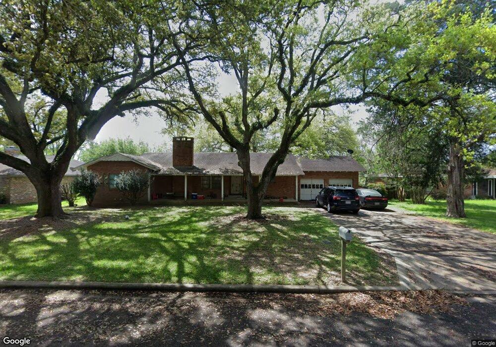 2508 Oak Dr, Bay City, TX 77414 - photo 1