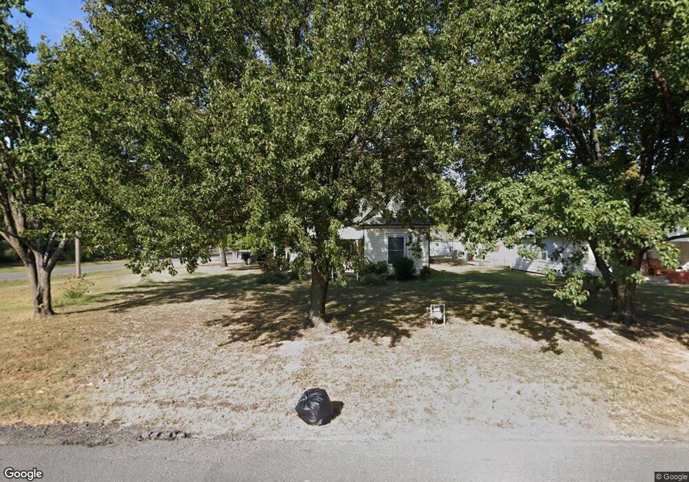 22 S Whitaker St, Pryor, OK 74361 - photo 1