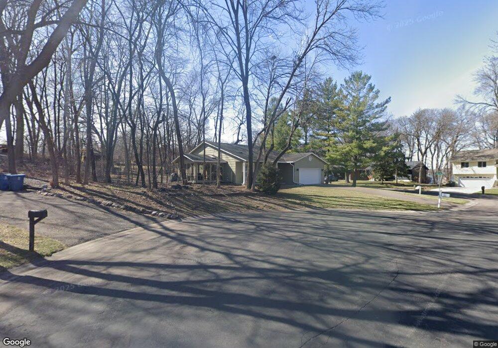 6895 Oakview Ln N, Maple Grove, MN 55369 - photo 1