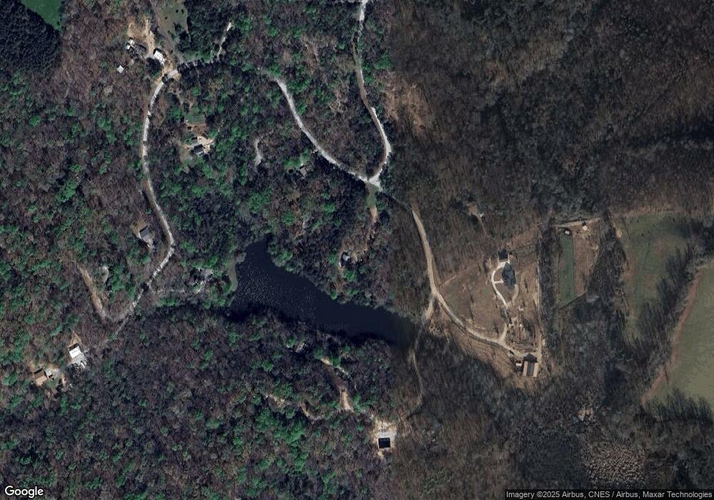 384 Lakeview Dr, Baldwin, GA 30511 - photo 1