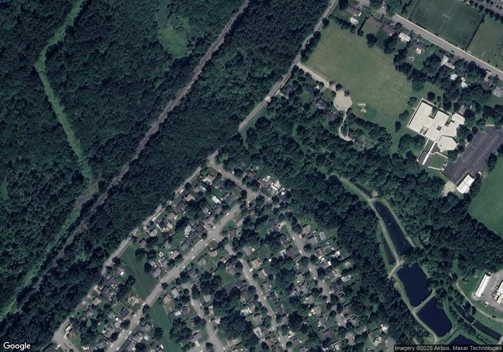 105 College View Dr, Hackettstown, NJ 07840 - photo 1