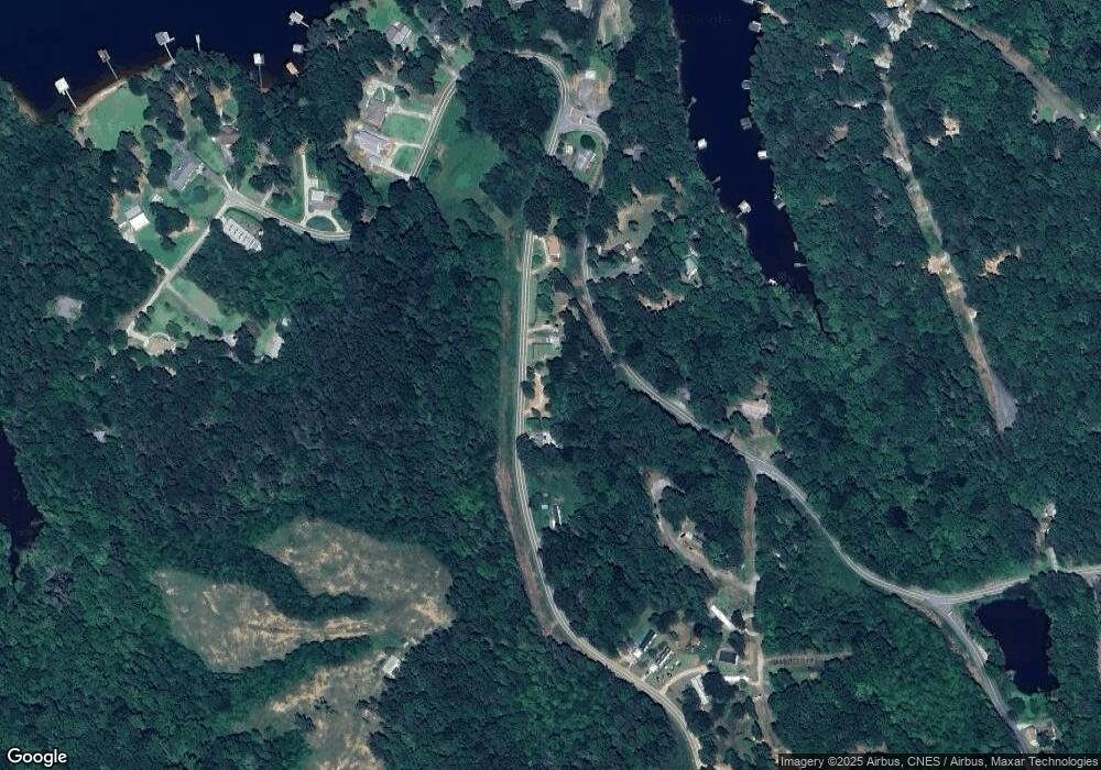 688 Lakeland Dr, Toccoa, GA 30577 - photo 1