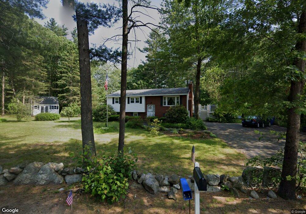 165 Litchfield Rd, Londonderry, NH 03053 - photo 1