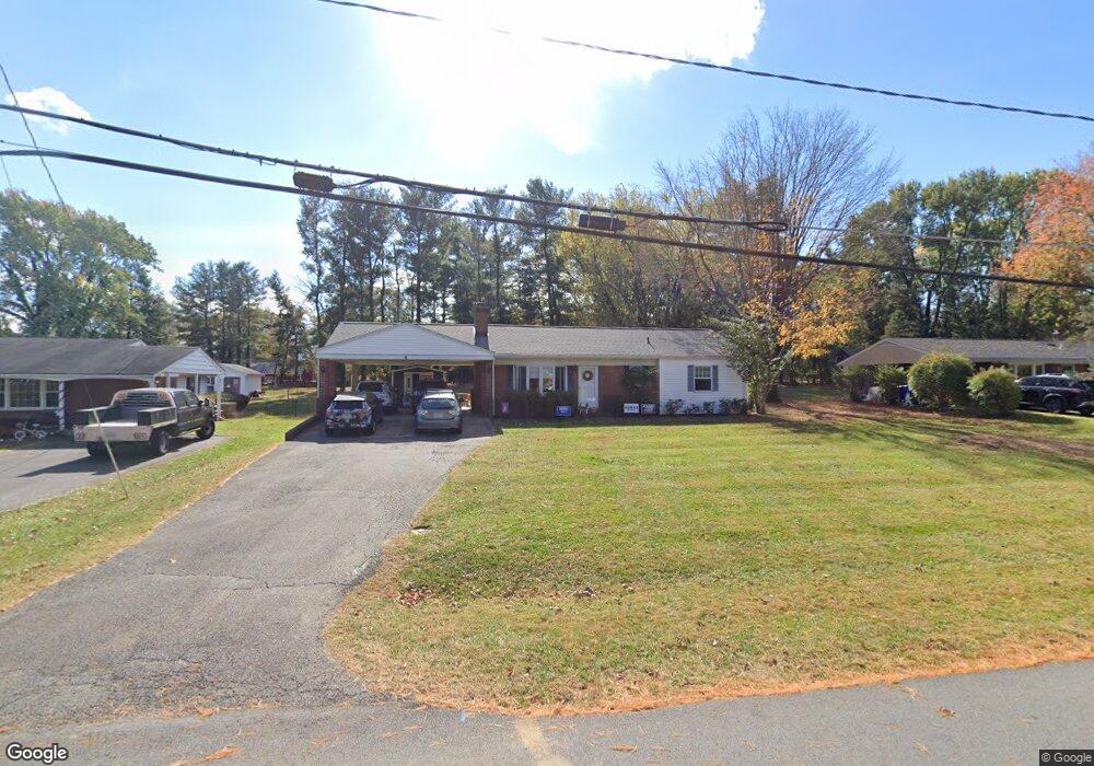 6 Hampton Rd, Round Hill, VA 20141 - photo 1