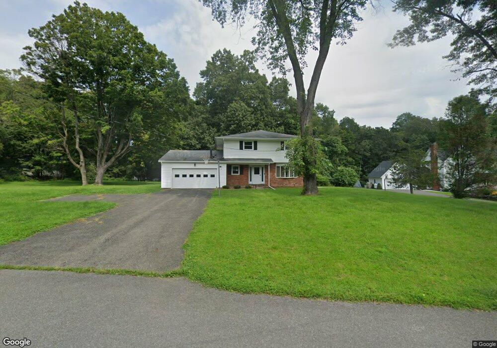 3 Zabriskie Ct, Red Hook, NY 12571 - photo 1