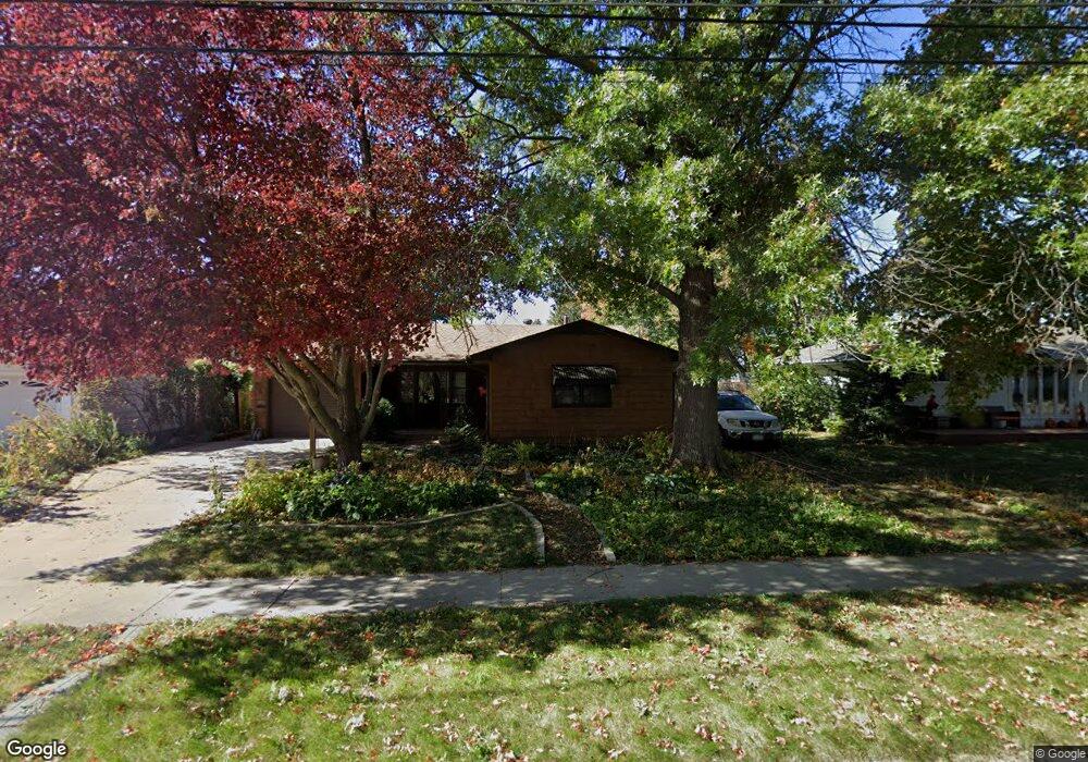 305 E 19th St N, Newton, IA 50208 - photo 1