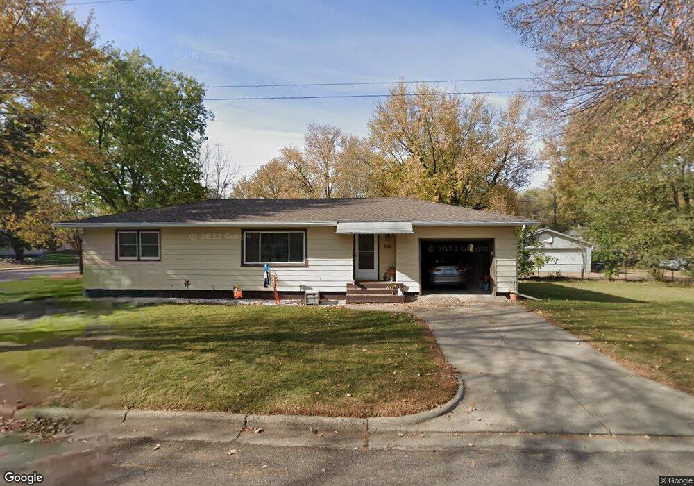 605 6th St N, Sauk Rapids, MN 56379 - photo 1