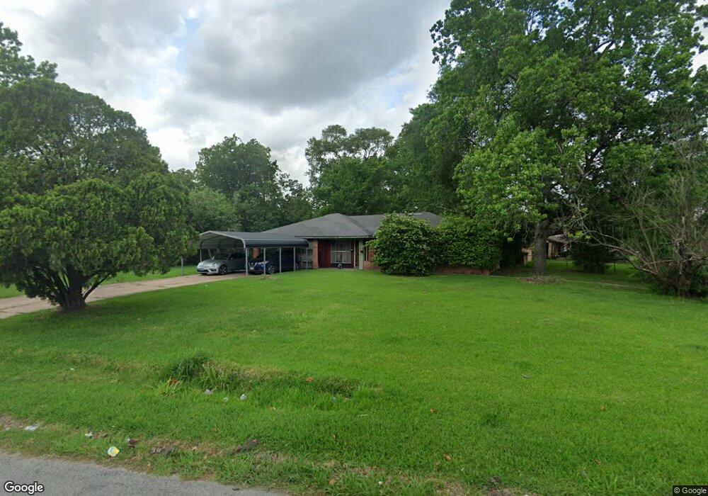 7453 Parker Rd, Houston, TX 77016 - photo 1