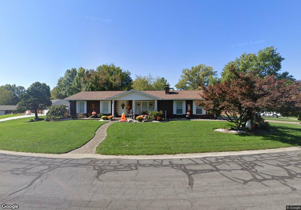 11 Bonnie Ct, Maryville, IL 62062 - photo 1