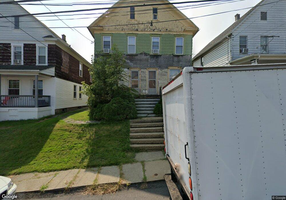 1139 W Locust St unit 1139 1/2, Scranton, PA 18504 - photo 1