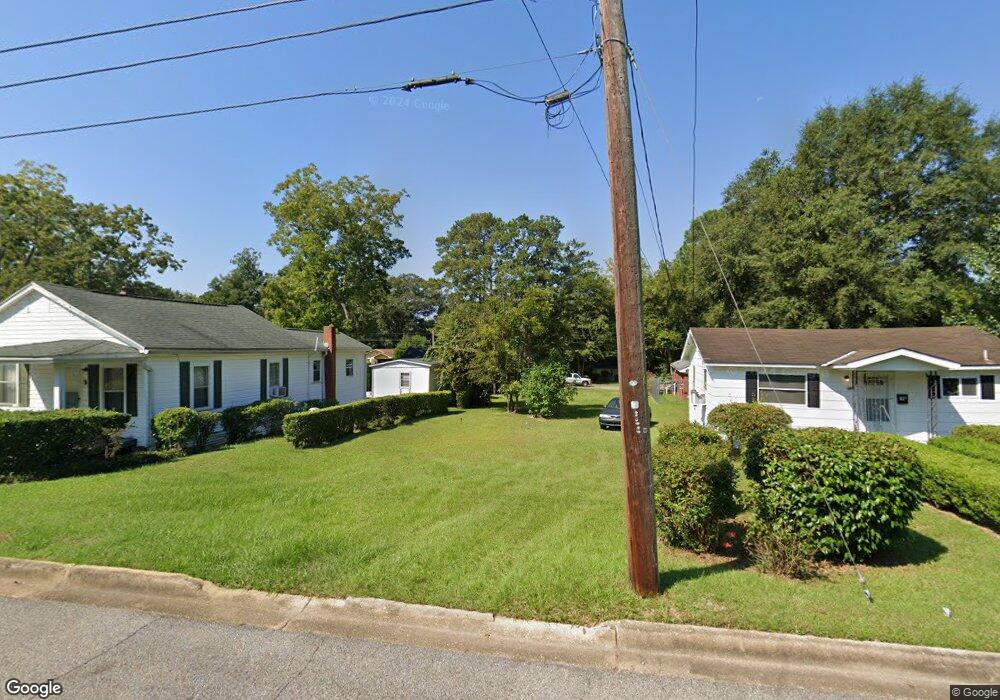 819 Parker St, Dothan, AL 36303 - photo 1