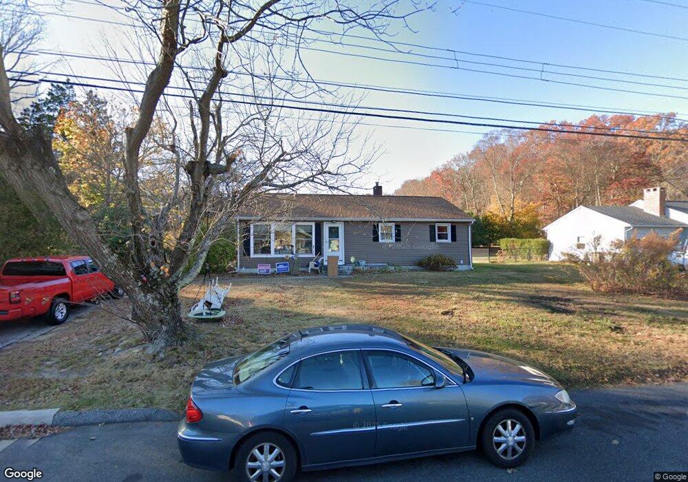 45 Park Place, Niantic, CT 06357 - photo 1